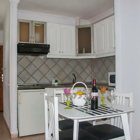 Estudio Bello Puerto بويرتو ذي لا كروز